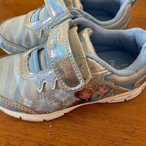 Frozen Kids Sneakers - Silver and Blue